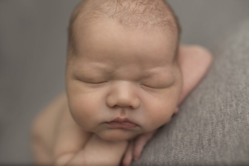 newborn photographer Milwaukee