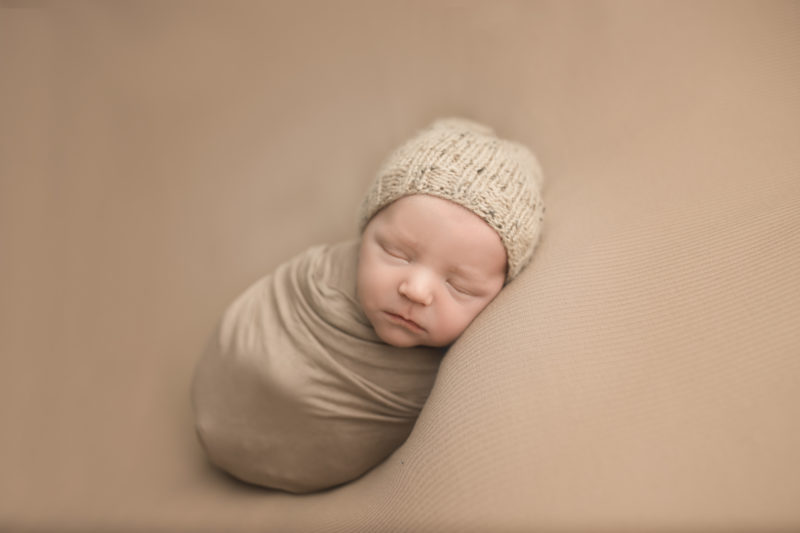 newborn photographer Milwaukee